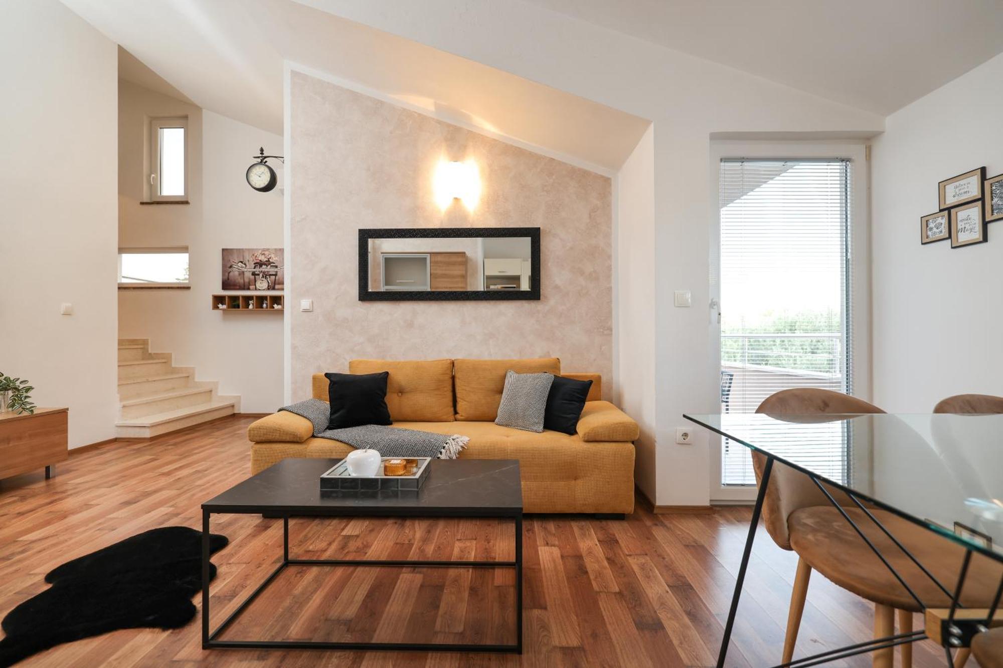 Apartments Anita Nin Luaran gambar