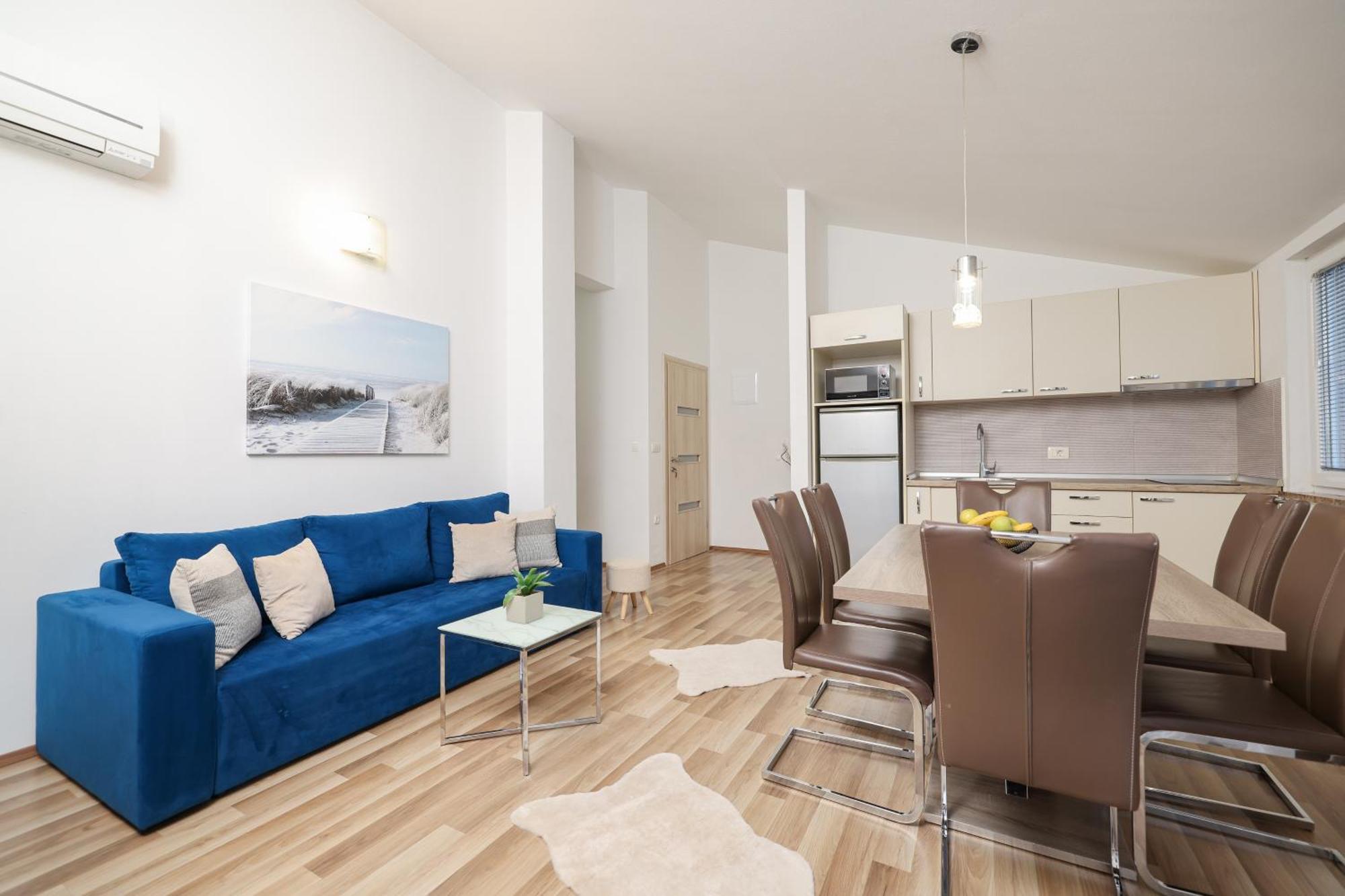 Apartments Anita Nin Luaran gambar