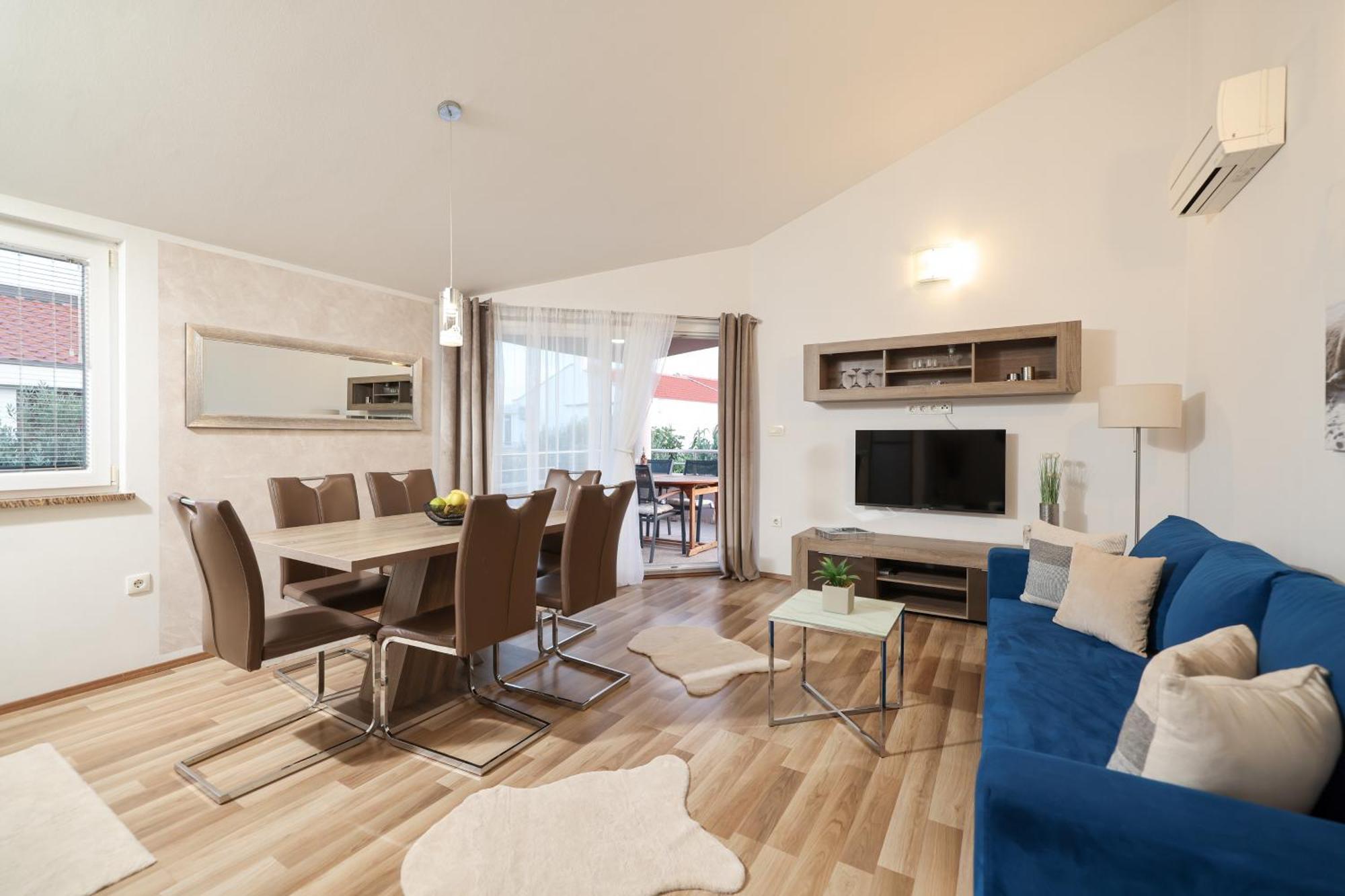 Apartments Anita Nin Luaran gambar