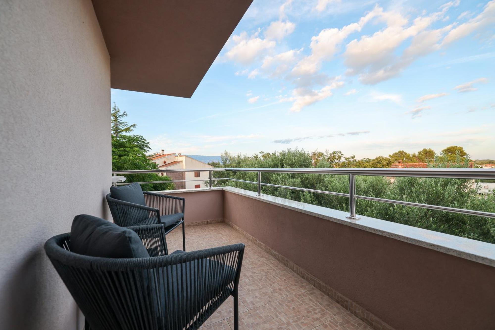 Apartments Anita Nin Luaran gambar